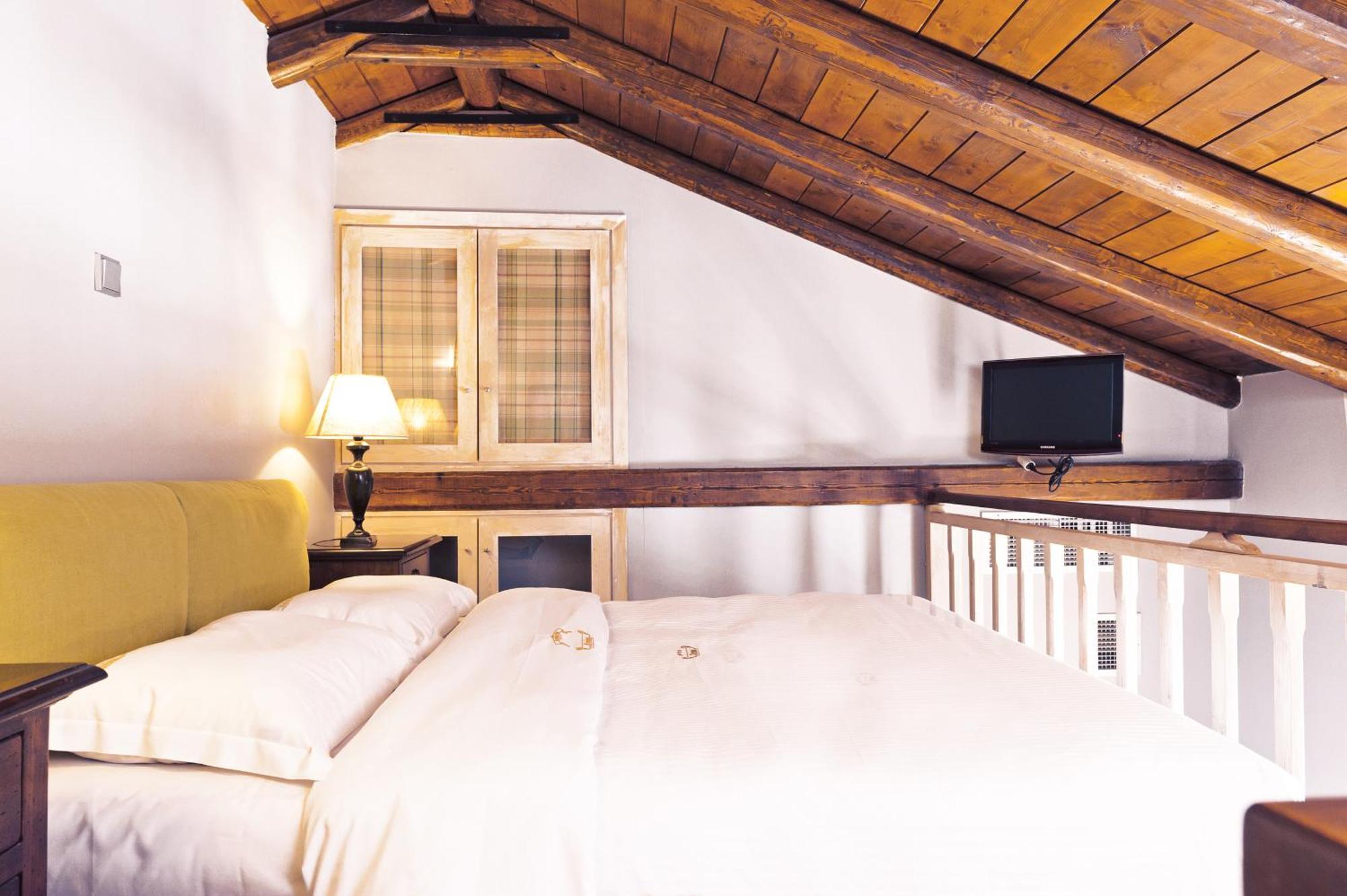 Kyrimai Hotel Jeroliménas Eksteriør bilde
